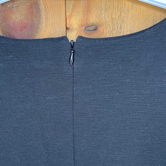 Ponte dress - Picture 5 of 5